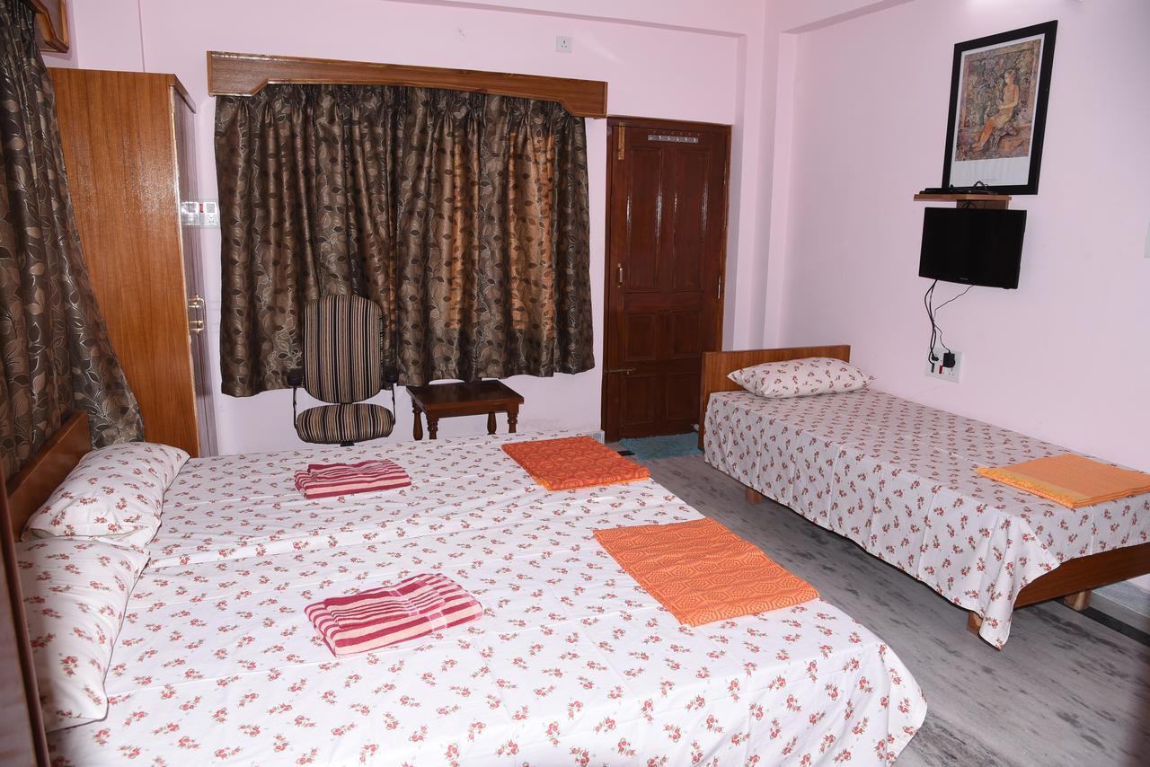Anjani Mansion Hotel Hyderabad Exterior photo