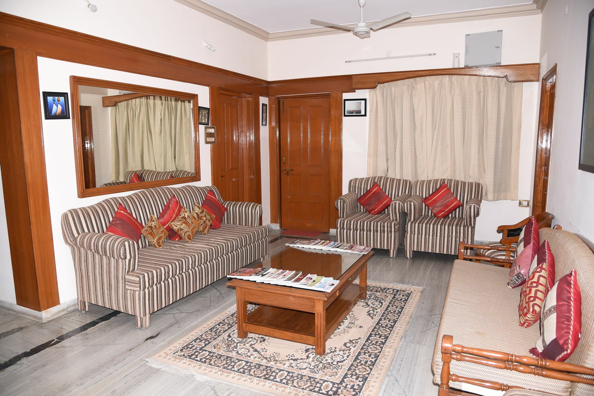 Anjani Mansion Hotel Hyderabad Exterior photo