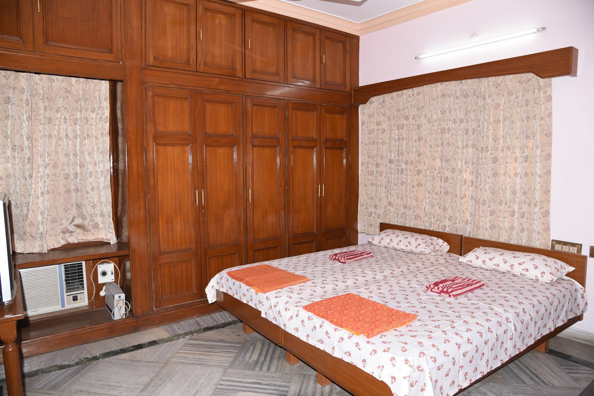 Anjani Mansion Hotel Hyderabad Exterior photo